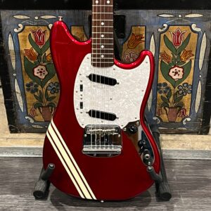 Fender MIJ Mustang MG-73 LE - Competition Candy Apple Red