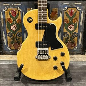 Gibson Les Paul Special Reissue - TV Yellow relic w/Evertune - Il Monstro